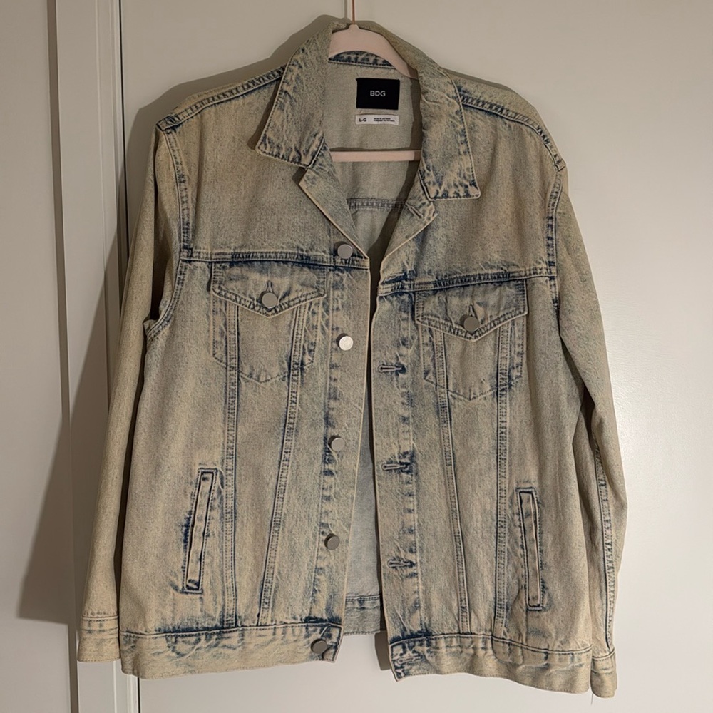 Light Wash Distressed Denim Jacket